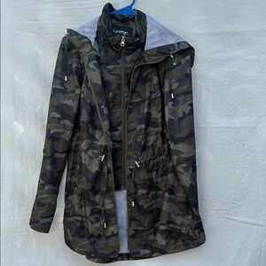 George Camo light Rain Jacket